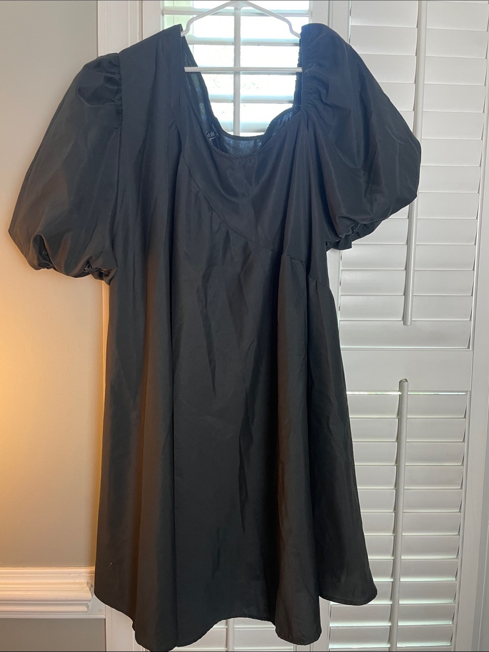 Boohoo Extreme Puff Sleeve Dress